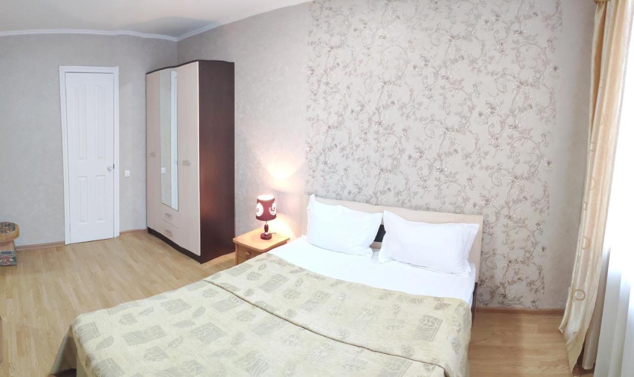 City Hotel Ust-Kamenogorsk Exterior photo