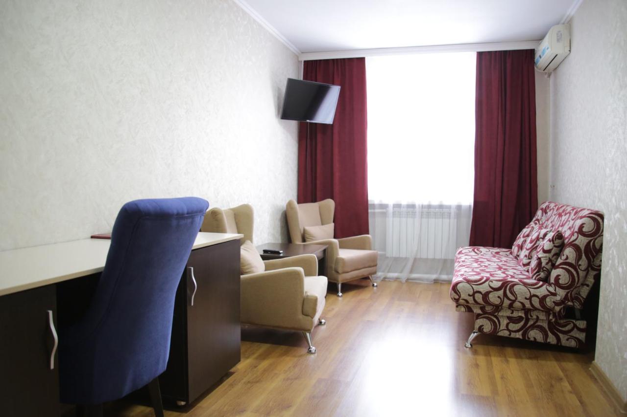City Hotel Ust-Kamenogorsk Exterior photo